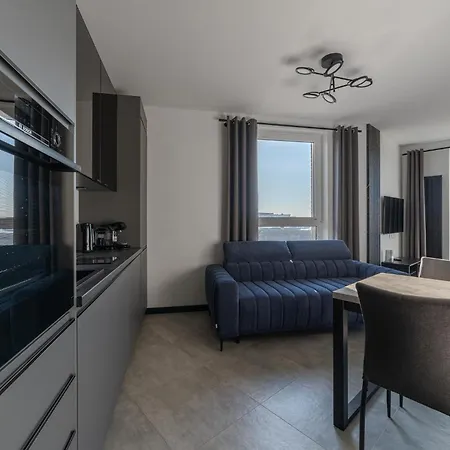 Nowe Wiktoryn Tv Smart Wi-fi Apartment Warsaw